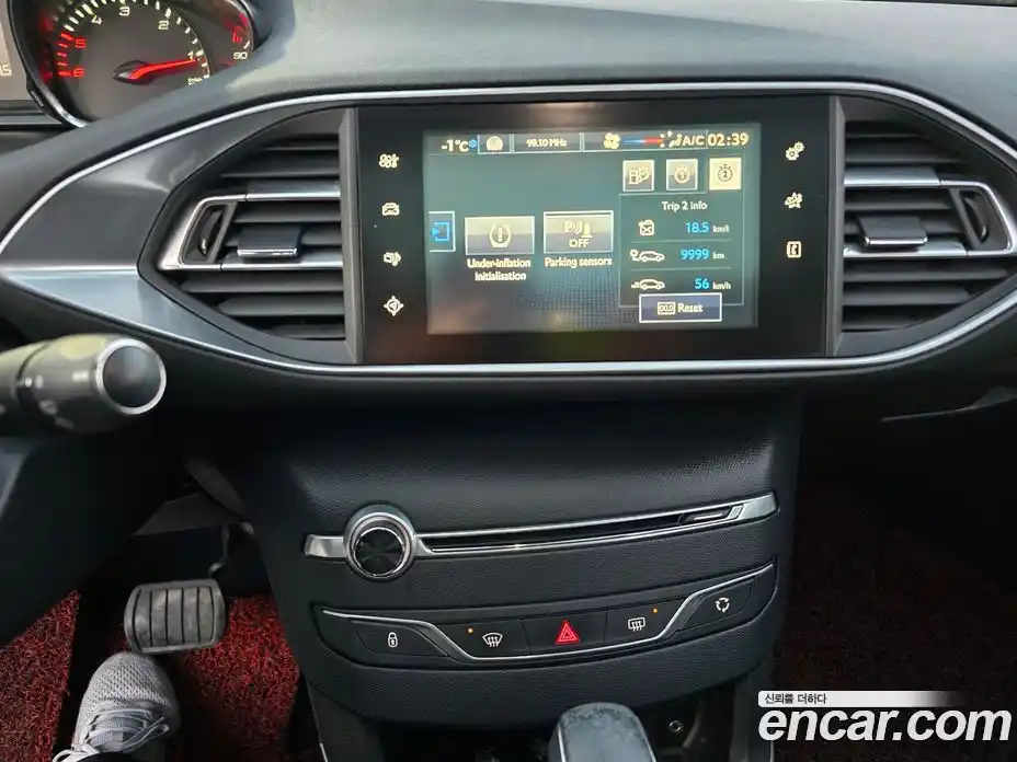 Peugeot 308 2015 2.0 гидро в Москве № 681335, фото 14