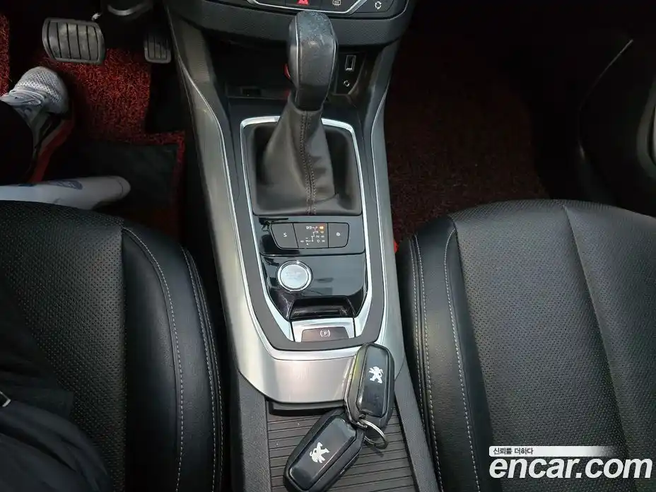 Peugeot 308 2015 2.0 гидро в Москве № 681335, фото 15