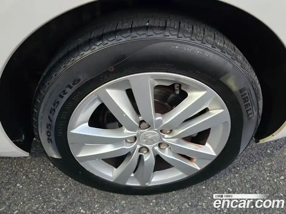 Peugeot 308 2015 2.0 гидро в Москве № 681335, фото 19