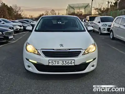 Peugeot 308 2015 2.0 гидро в Москве № 681335, миниатюра 2