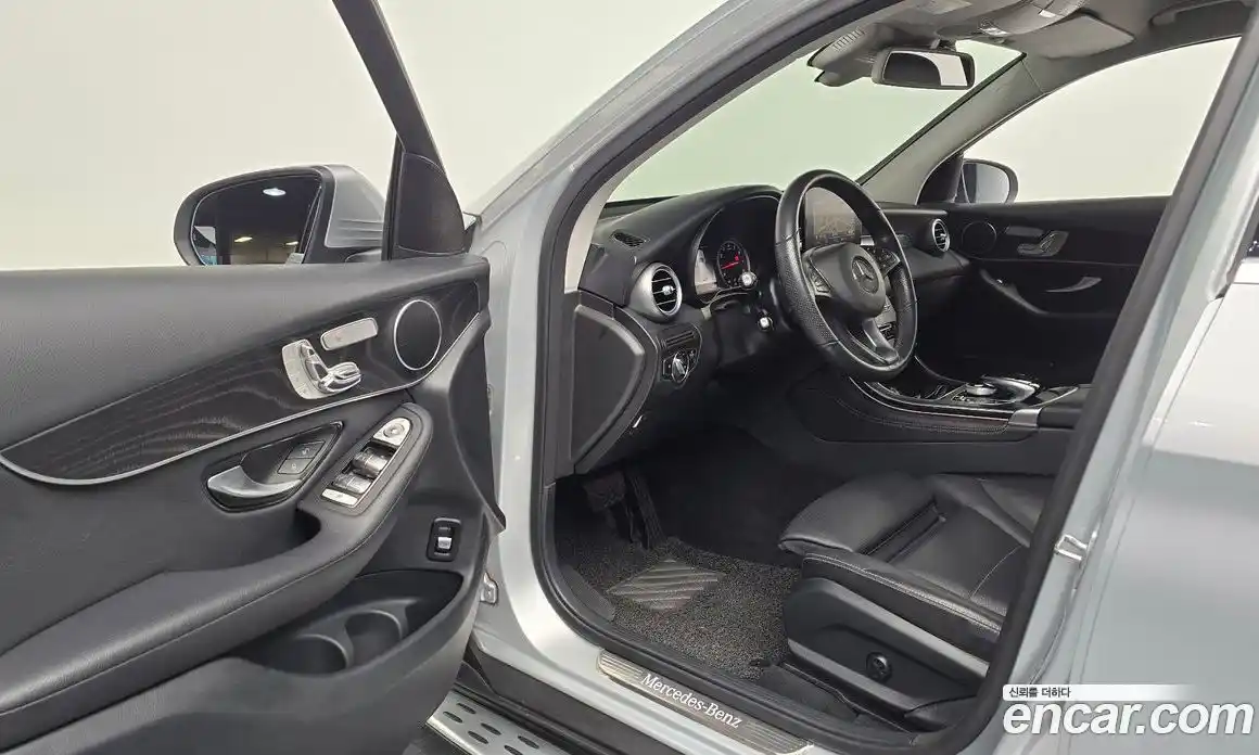Mercedes-Benz GLC-Class 2019 2.0 гидро в Москве, фото 10