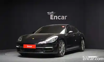 Porsche Panamera, 2018