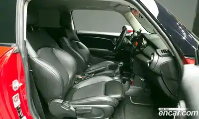 Mini Cooper 2017 1.5 гидро в Москве № 724857, миниатюра 11