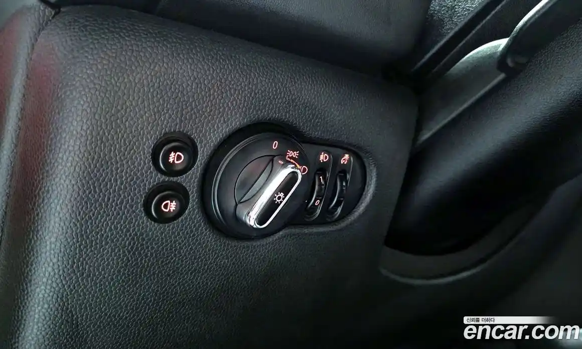 Mini Cooper 2017 1.5 гидро в Москве № 724857, фото 19