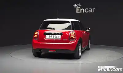 Mini Cooper 2017 1.5 гидро в Москве № 724857, миниатюра 4