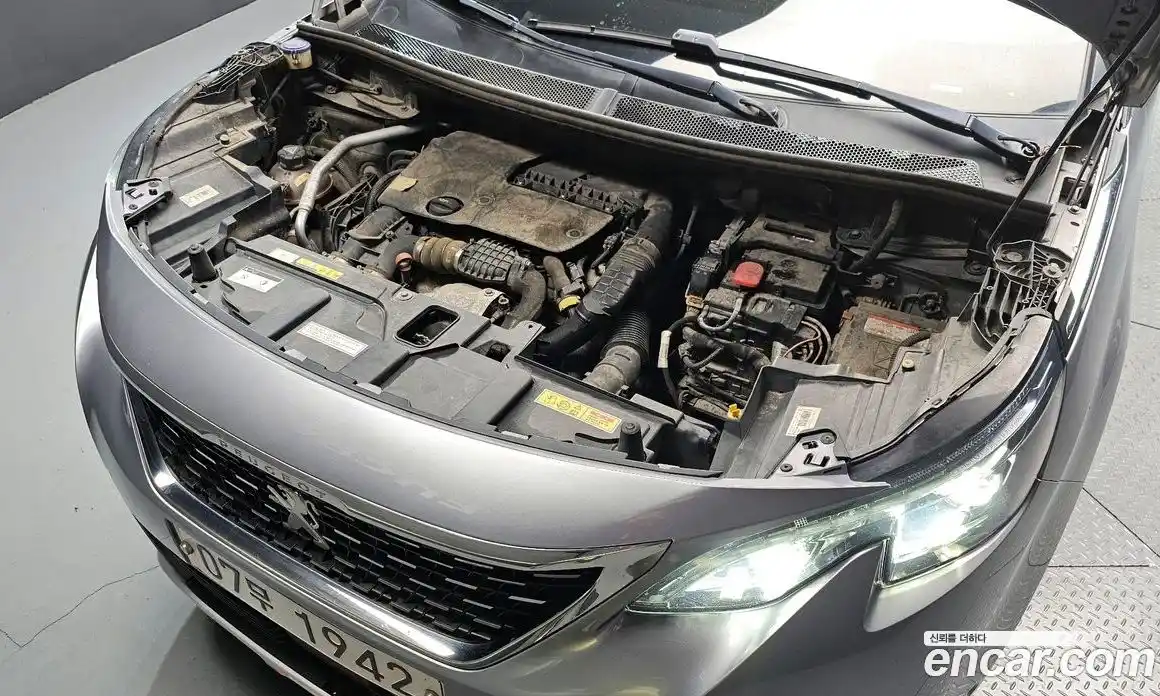 Peugeot 3008 2018 1.6 гидро в Москве № 747136, фото 6