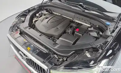 Volvo XC60 2018 2.0 гидро в Москве № 749548, миниатюра 6