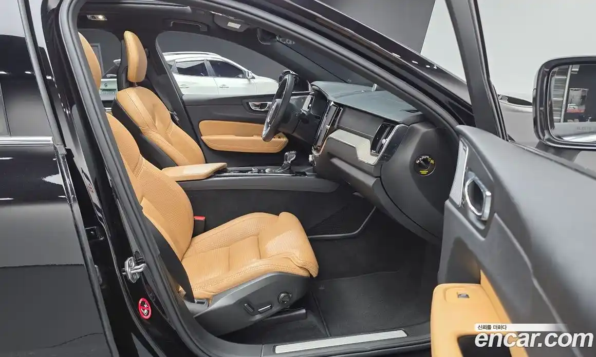 Volvo XC60 2018 2.0 гидро в Москве № 749548, фото 10