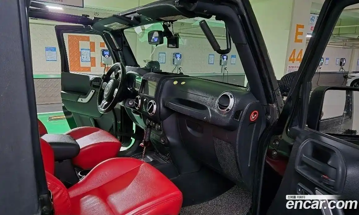 Jeep Wrangler 2012 2.8 гидро в Москве № 750190, фото 6