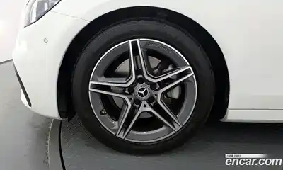 Mercedes-Benz E-Class 2023 2.0 гидро, миниатюра 5