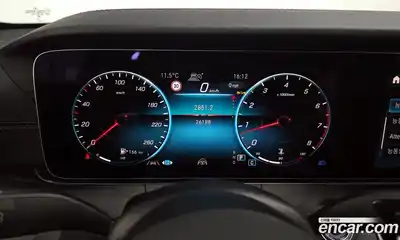 Mercedes-Benz E-Class 2023 2.0 гидро, миниатюра 8