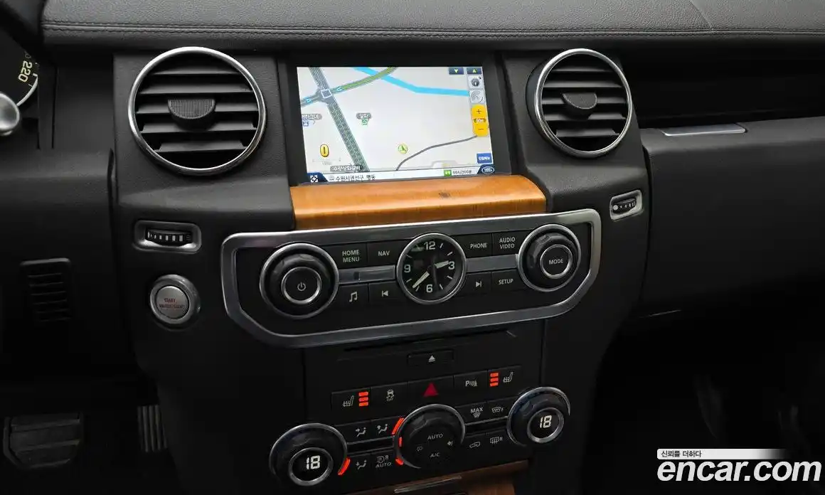 Land Rover Discovery 2015 3.0 гидро в Москве № 766217, фото 14