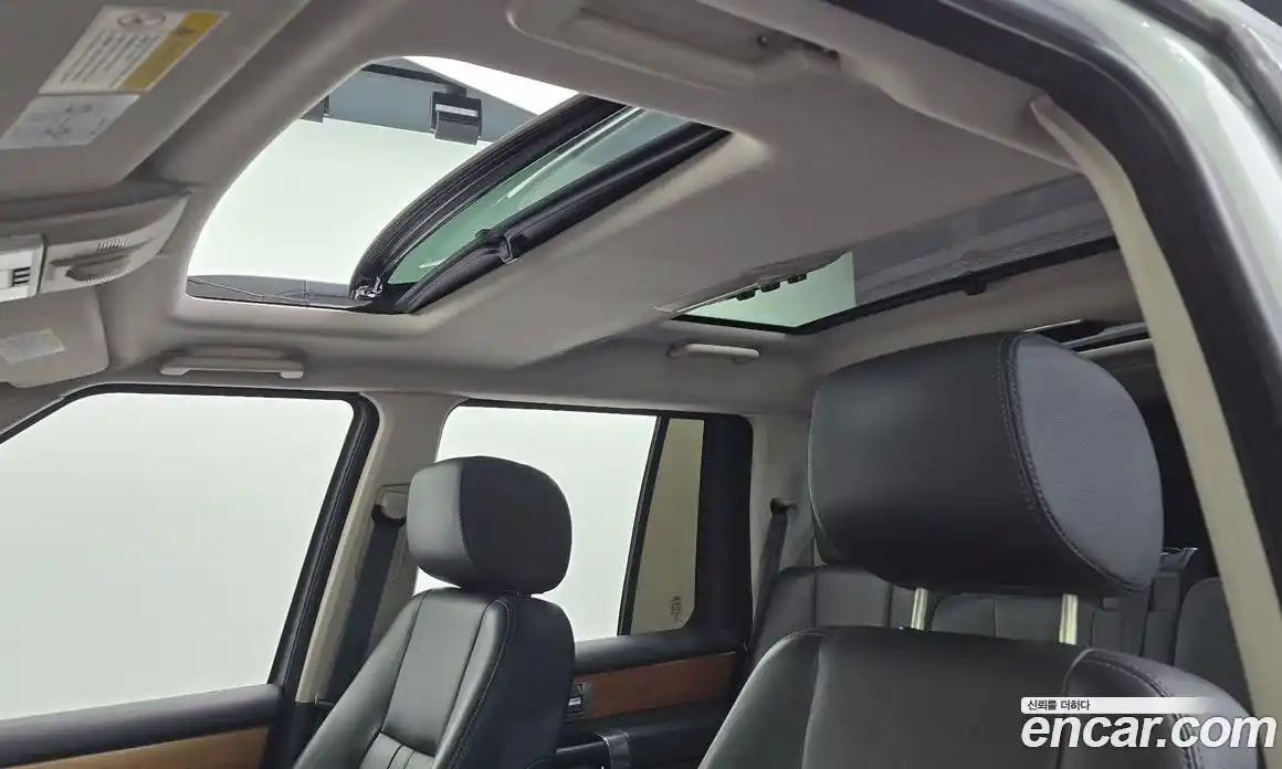 Land Rover Discovery 2015 3.0 гидро в Москве № 766217, фото 19