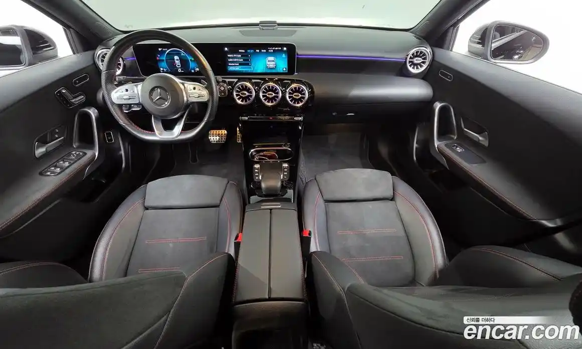 Mercedes-Benz A-Class 2020 2.0 гидро в Москве № 821711, фото 7