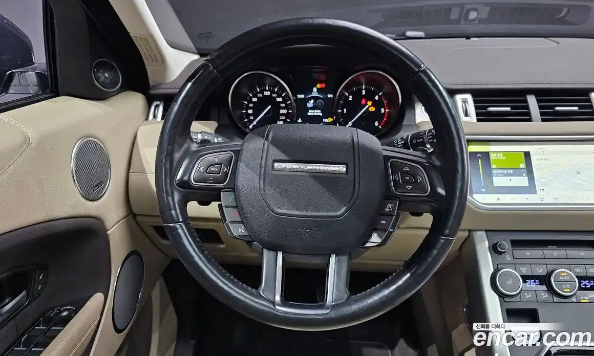 Land Rover Range-Rover Evoque 2017 2.0 гидро в Москве № 824774, фото 13