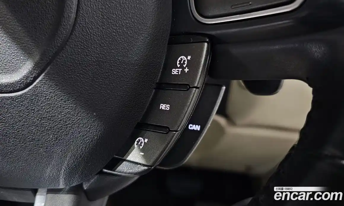 Land Rover Range-Rover Evoque 2017 2.0 гидро в Москве № 824774, фото 19