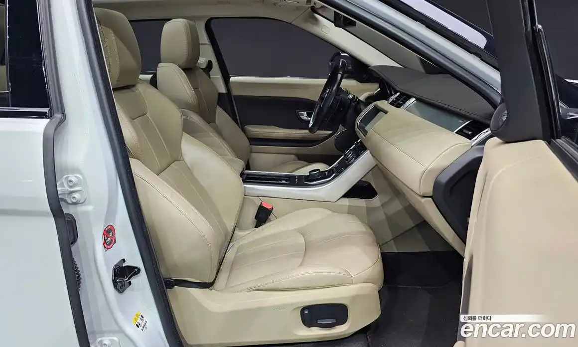 Land Rover Range-Rover Evoque 2017 2.0 гидро в Москве № 824774, фото 10