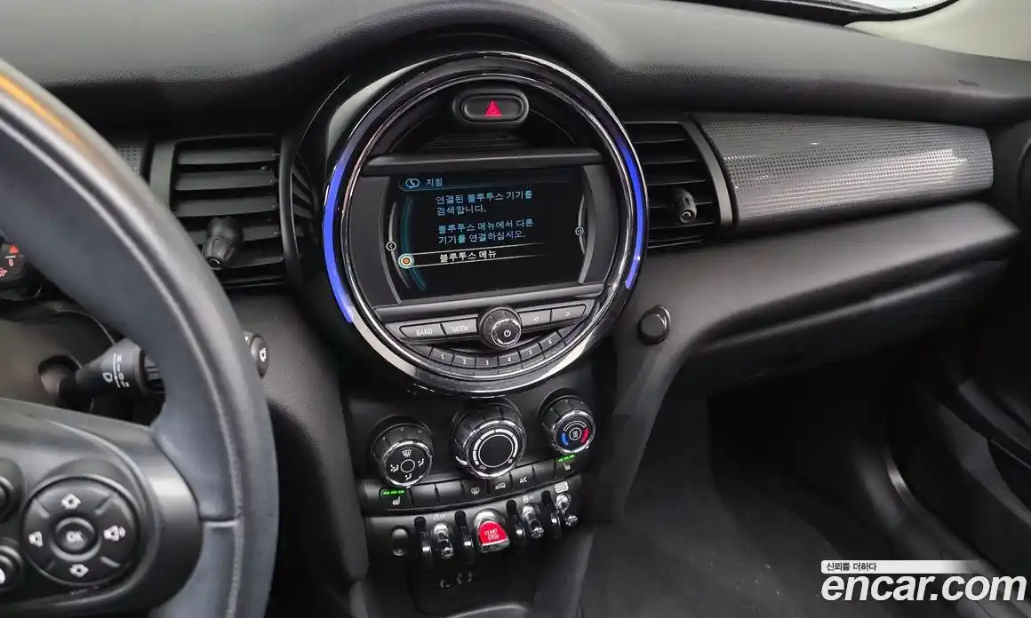 Mini Cooper 2018 1.5 гидро в Москве № 825373, фото 15