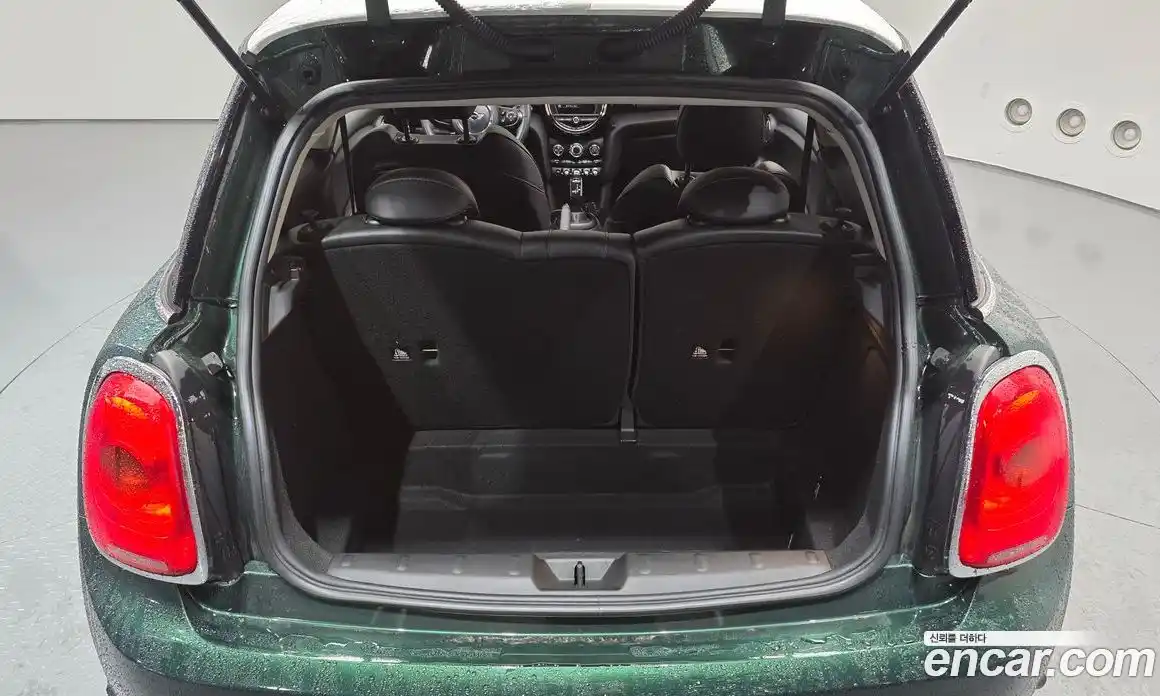 Mini Cooper 2018 1.5 гидро в Москве № 825373, фото 20