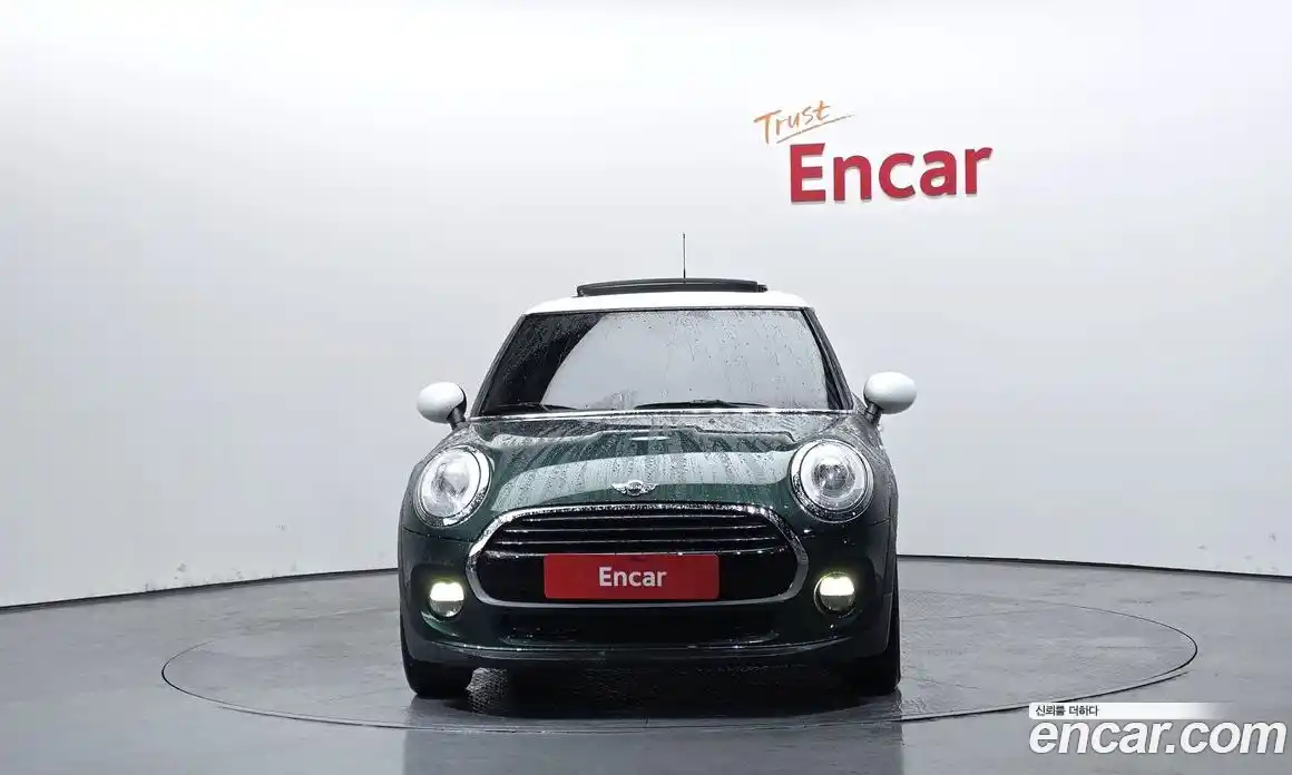 Mini Cooper 2018 1.5 гидро в Москве № 825373, фото 3