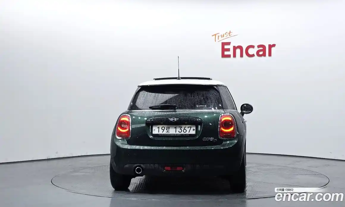 Mini Cooper 2018 1.5 гидро в Москве № 825373, фото 4