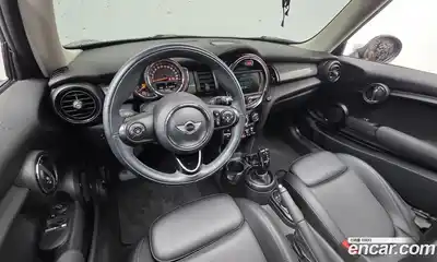 Mini Cooper 2018 1.5 гидро в Москве № 825373, миниатюра 7