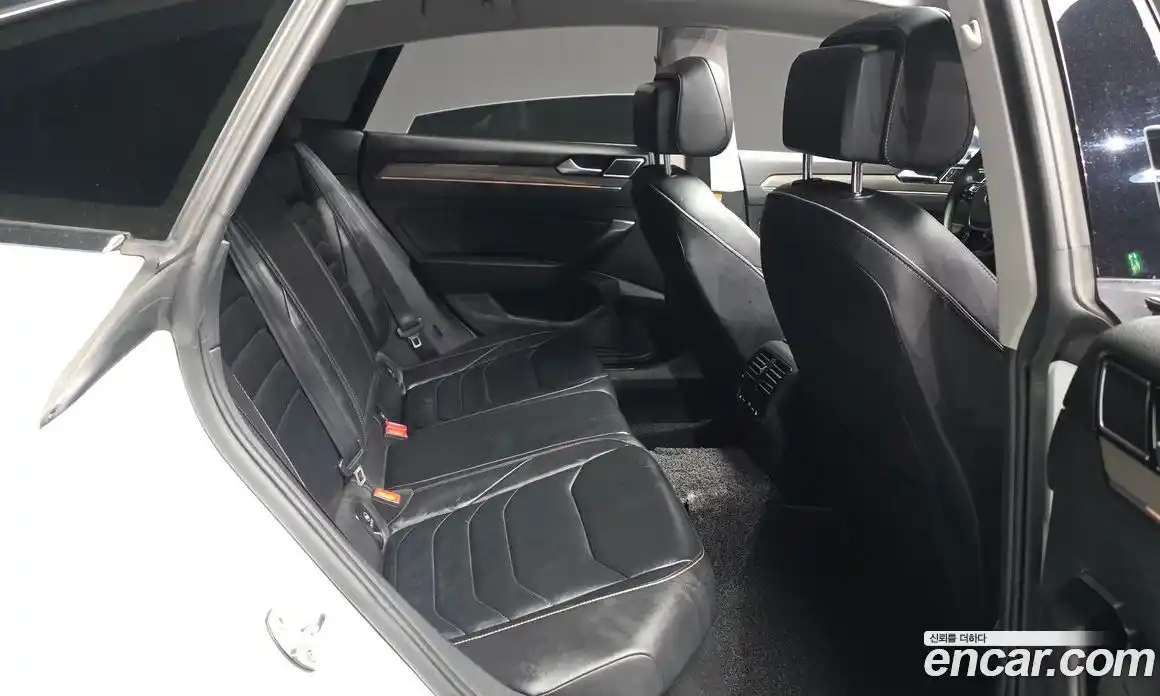 Volkswagen Arteon 2019 2.0 гидро в Москве № 826187, фото 12
