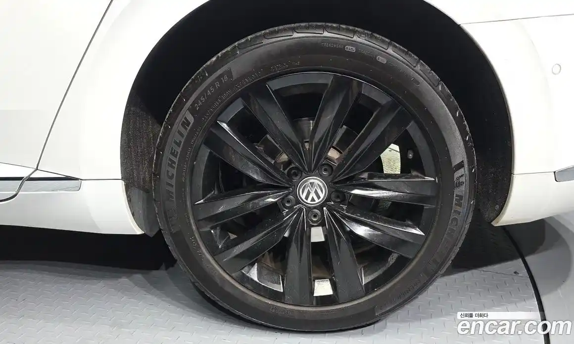 Volkswagen Arteon 2019 2.0 гидро в Москве № 826187, фото 5