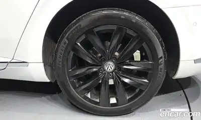 Volkswagen Arteon 2019 2.0 гидро в Москве № 826187, миниатюра 5