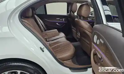Mercedes-Benz E-Class 2020 2.0 гидро, миниатюра 12