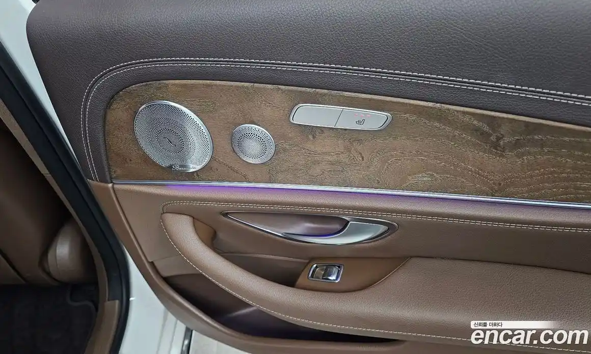 Mercedes-Benz E-Class 2020 2.0 гидро, фото 18