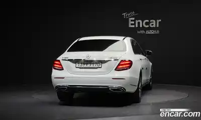 Mercedes-Benz E-Class 2020 2.0 гидро, миниатюра 4