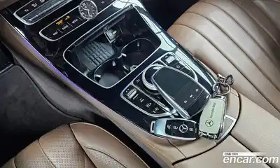 Mercedes-Benz E-Class 2020 2.0 гидро, миниатюра 9