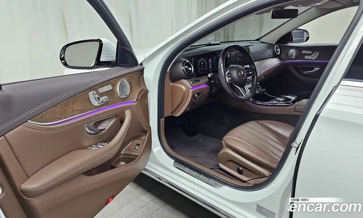 Mercedes-Benz E-Class 2020 2.0 гидро, фото 10