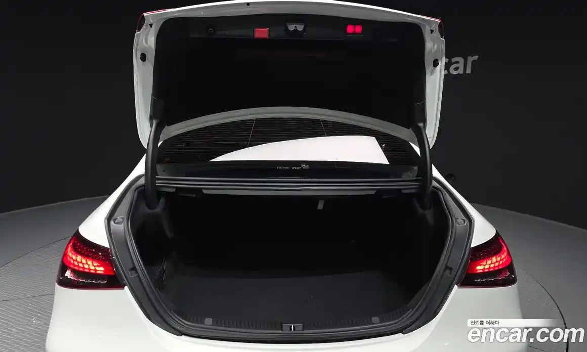 Mercedes-Benz E-Class 2022 2.0 гидро, фото 20