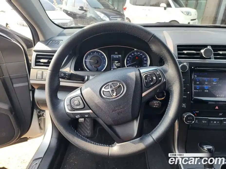 Toyota Camry 2015 2.5 гидро в Москве № 863047, фото 6