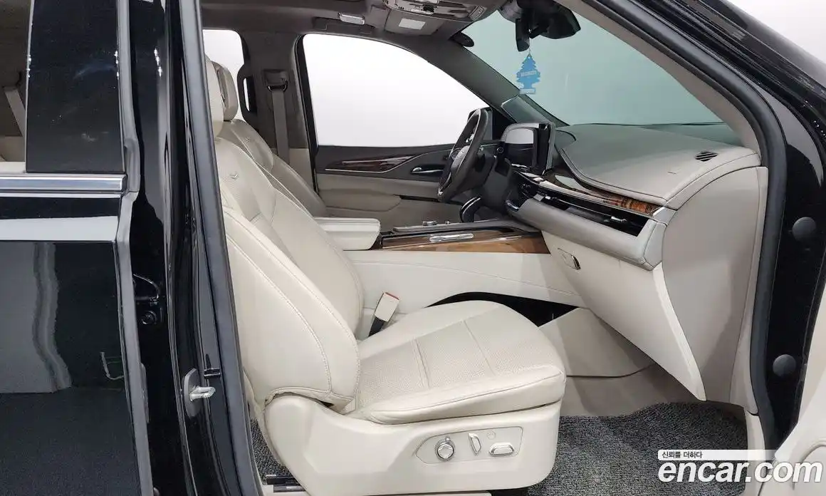 Cadillac Escalade 2021 6.2 гидро в Москве № 863980, фото 11