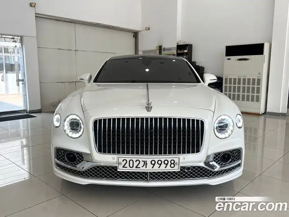 Bentley Flying Spur 2021 4.0 гидро в Москве № 864200, фото 3