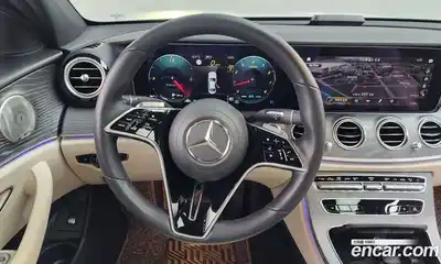 Mercedes-Benz E-Class 2022 2.0 гидро, миниатюра 12
