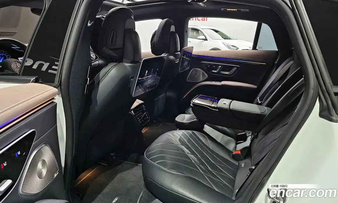 Mercedes-Benz EQS 2022 0.3 гидро в Москве № 893035, фото 12