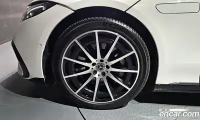Mercedes-Benz EQS 2022 0.3 гидро в Москве № 893035, миниатюра 5