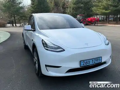 Tesla Model Y 2021 0.2 гидро в Москве № 895701, миниатюра 2