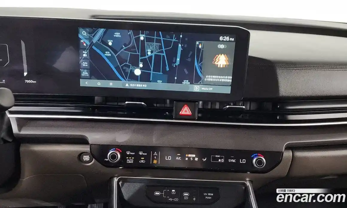 Kia Canival 2025 3.5 Автомат в Москве № 928521, фото 15