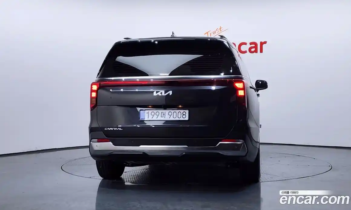 Kia Canival 2025 3.5 Автомат в Москве № 928521, фото 4