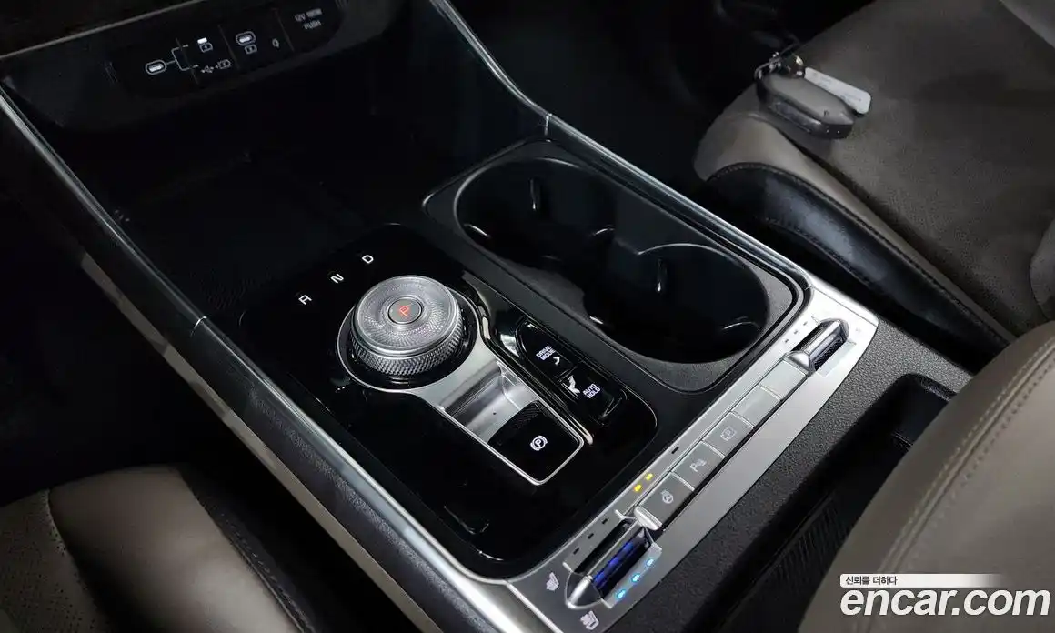 Kia Canival 2025 3.5 Автомат в Москве № 928521, фото 9