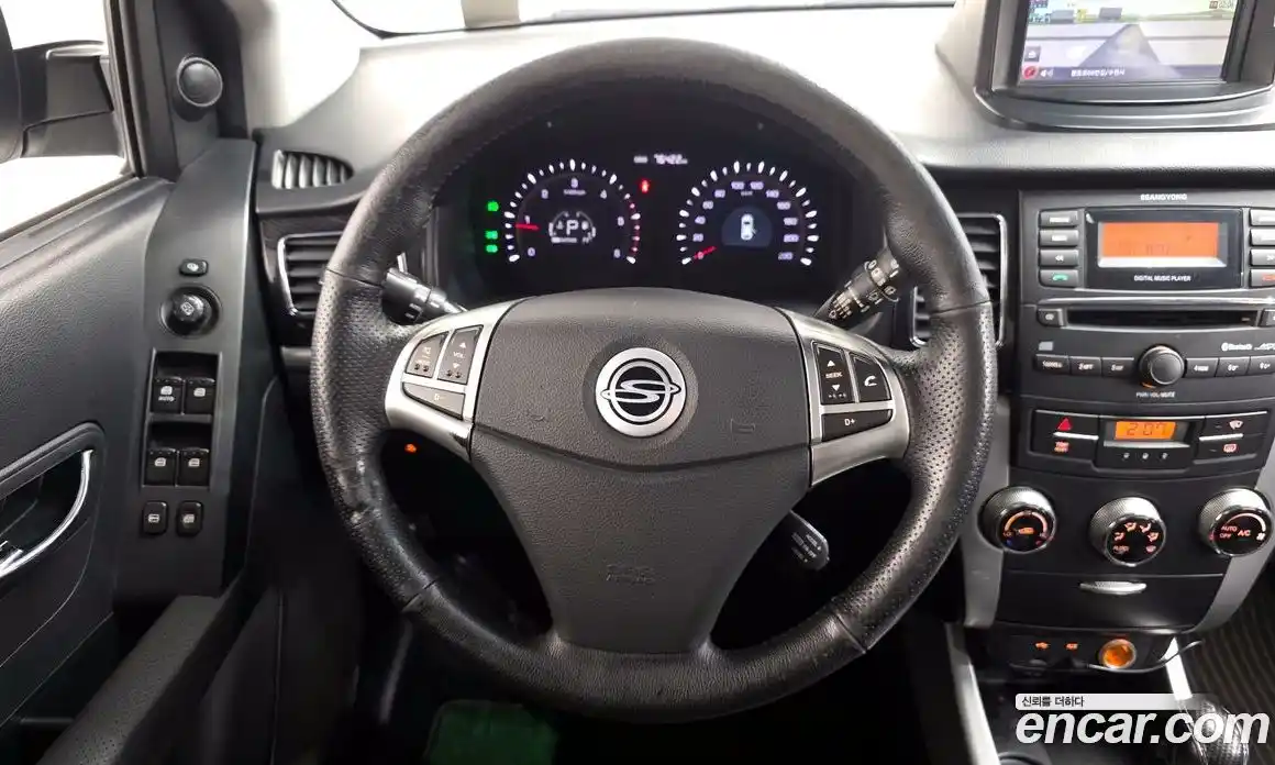 SsangYong Korando 2012 2.0 Автомат в Москве № 932510, фото 14