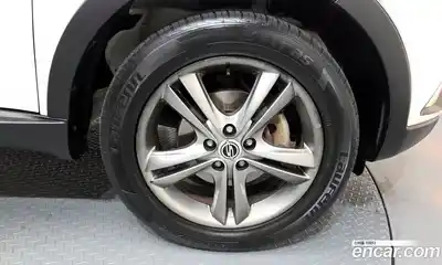 SsangYong Korando 2012 2.0 Автомат в Москве № 932510, миниатюра 5