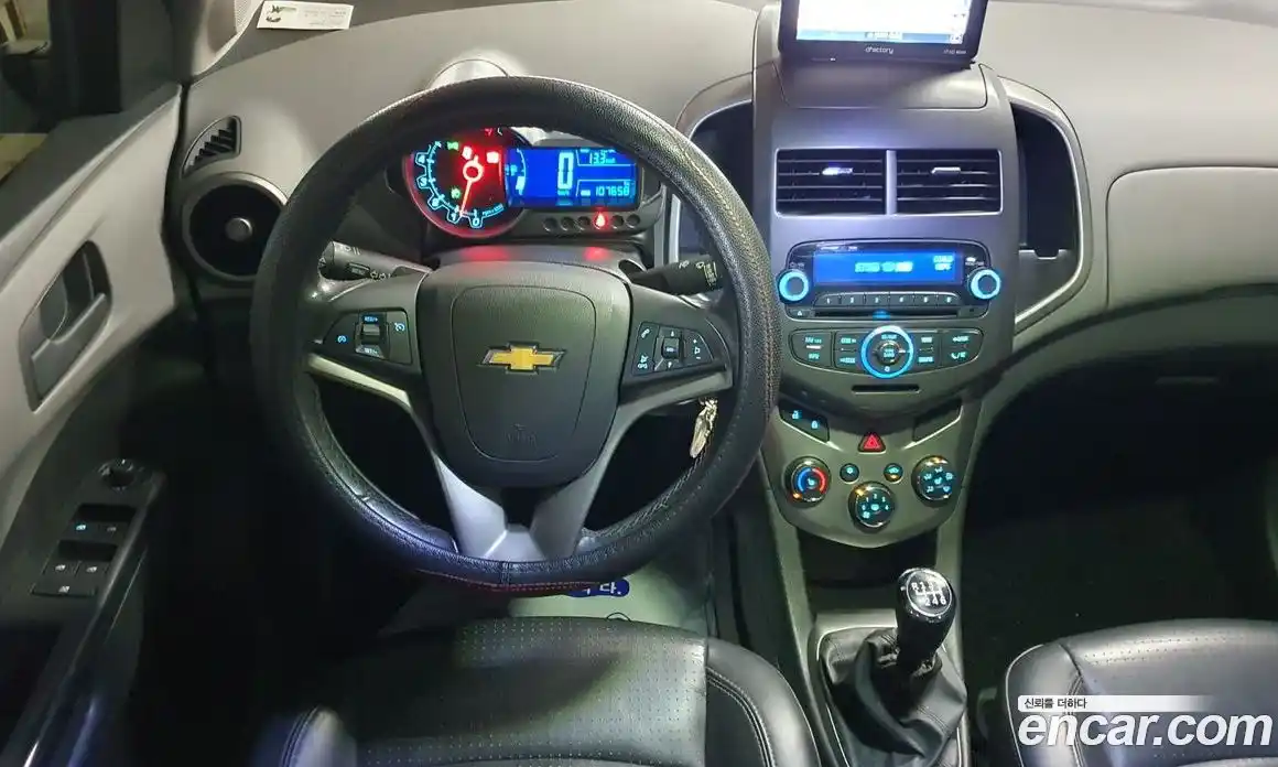 Chevrolet Aveo 2015 1.4 Механическая в Москве № 936793, фото 13