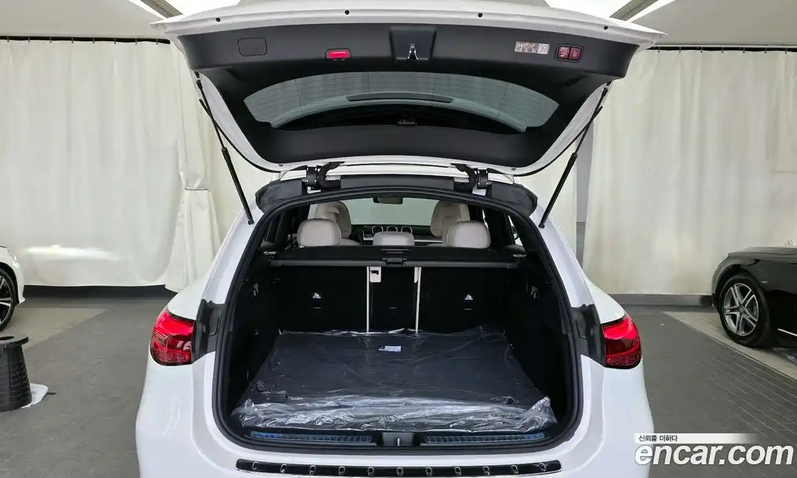 Mercedes-Benz GLC-Class 2024 2.0 гидро в Москве № 969260, фото 20