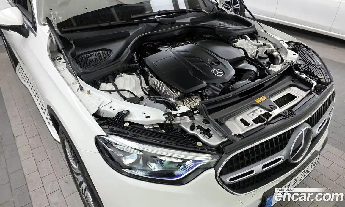Mercedes-Benz GLC-Class 2024 2.0 гидро в Москве № 969260, фото 6